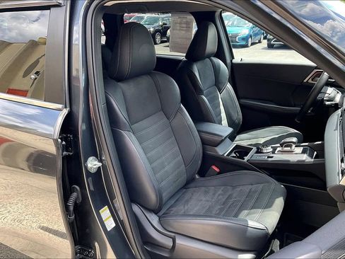 Used 2024 Mitsubishi Outlander SE AWD/4WD image 7