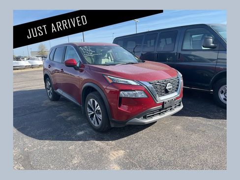 Used 2023 Nissan Rogue SV AWD/4WD image 1