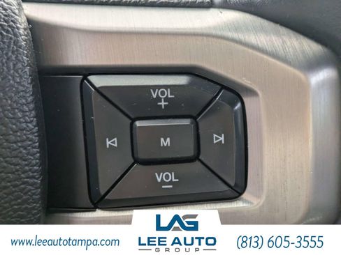 Used 2018 Ford F150 Platinum w/ Equipment Group 701A Luxury AWD/4WD image 25