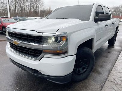 Used 2018 Chevrolet Silverado 1500 W/T w/ Trailering Package