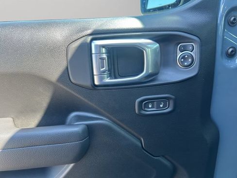 New 2026 Jeep Gladiator Sport AWD/4WD image 14
