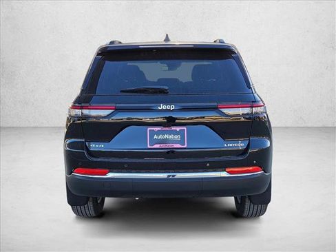 New 2025 Jeep Grand Cherokee Laredo X w/ Luxury Tech Group I AWD/4WD image 7