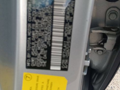 Used 2005 Lexus ES 330 image 10