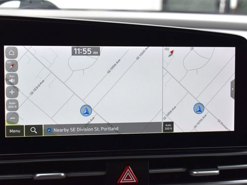 Used 2023 Hyundai Elantra SEL w/ Convenience Package FWD image 19