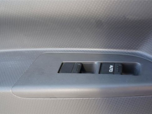 New 2024 Chevrolet Low Cab Forward image 7