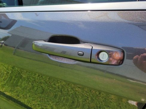 Used 2021 Jeep Grand Cherokee Summit RWD image 10