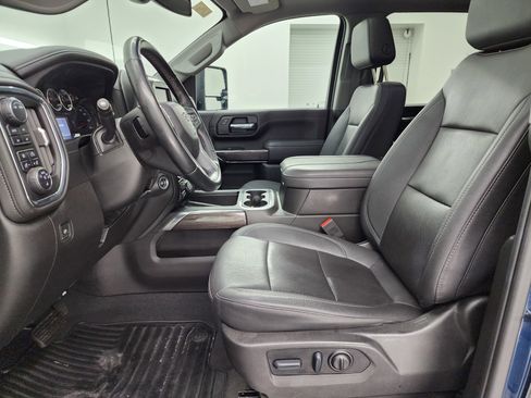 Used 2023 Chevrolet Silverado 3500 LTZ w/ LTZ Plus Package image 8