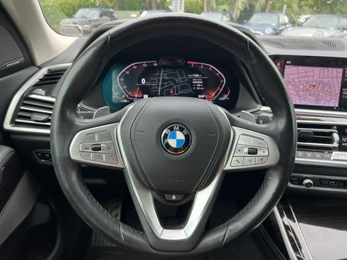 Used 2020 BMW X7 xDrive40i w/ Premium Package AWD/4WD image 8