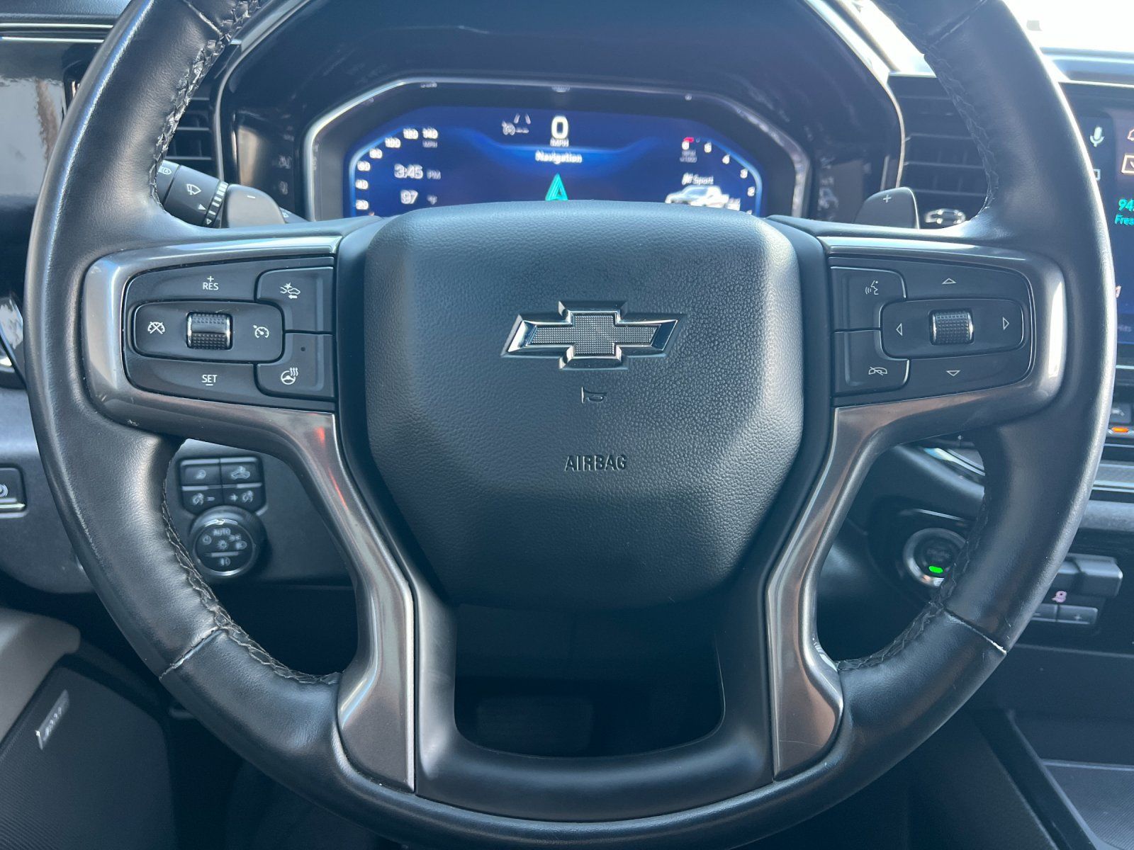 Used 2024 Chevrolet Silverado 1500 ZR2 w/ Technology Package AWD/4WD image 23