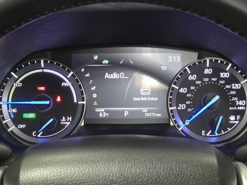 Used 2022 Toyota Highlander XLE image 33