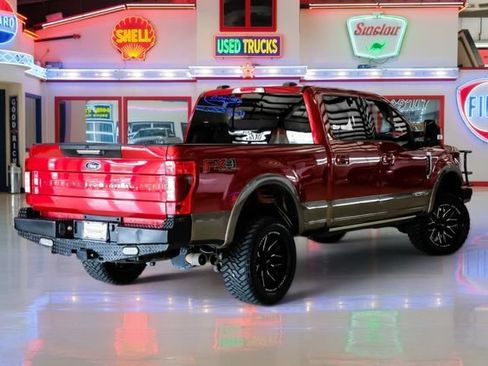 Used 2022 Ford F250 Lariat w/ Lariat Value Package AWD/4WD image 3