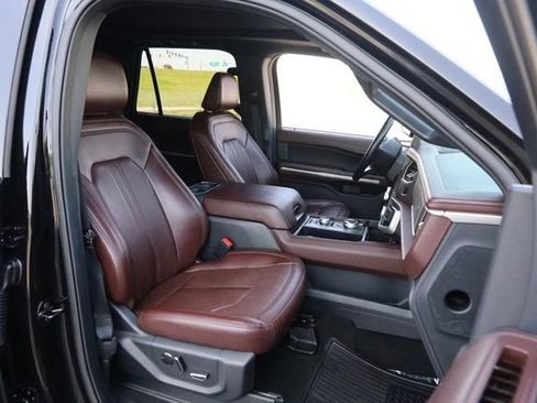 Certified 2024 Ford Expedition Max Limited AWD/4WD image 31