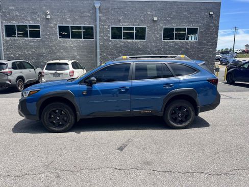 Used 2024 Subaru Outback Wilderness AWD/4WD image 5