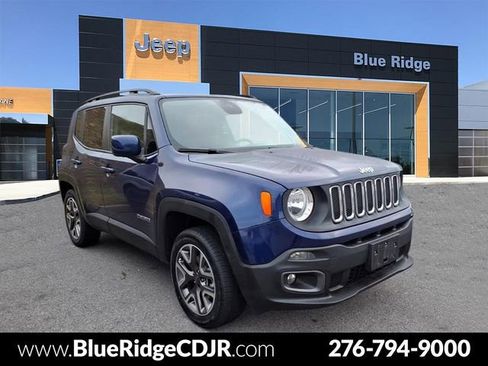 Used 2017 Jeep Renegade Latitude image 1