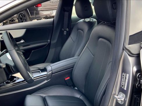 Used 2024 Mercedes-Benz CLA 250 image 7