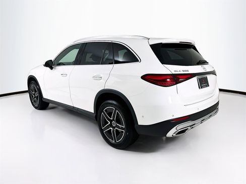 New 2026 Mercedes-Benz GLC 300 4MATIC image 6