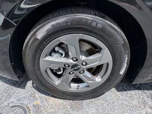 Used 2022 Kia K5 LXS FWD image 3