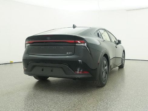 New 2026 Toyota Prius LE image 24