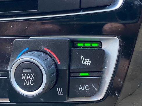 Used 2018 BMW 330i xDrive Sedan image 29