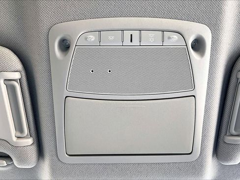 Used 2014 Nissan Sentra SV FWD image 32