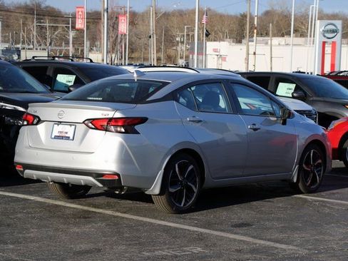 New 2025 Nissan Versa SR w/ Trunk Package image 10