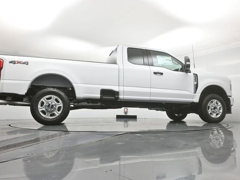 New 2026 Ford F350 XLT image 46
