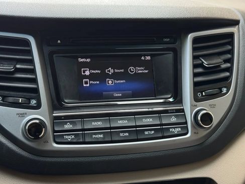 Used 2017 Hyundai Tucson SE w/ SE Popular Package 02 FWD image 31