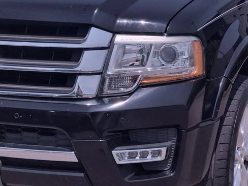 Used 2017 Ford Expedition Limited AWD/4WD image 11