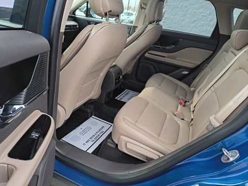 Used 2020 Lincoln Corsair AWD w/ Premium Package image 14