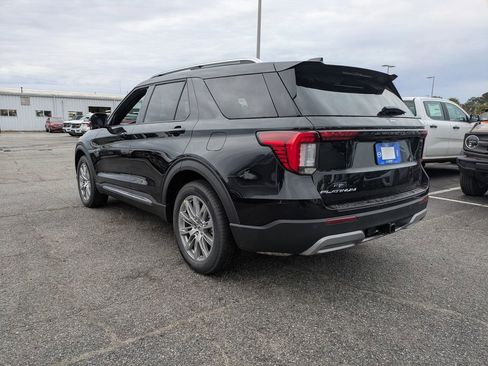 New 2026 Ford Explorer Platinum image 6
