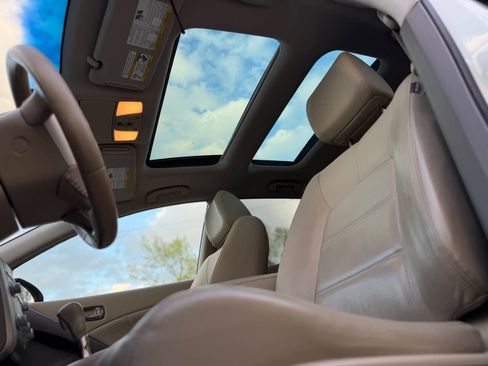 Used 2012 Nissan Murano SL w/ Navigation Pkg image 8