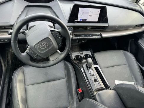 Used 2024 Toyota Prius XLE image 2