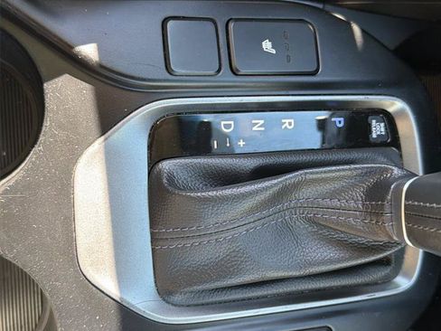 Used 2013 Hyundai Santa Fe Sport 2.0T AWD/4WD image 17
