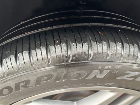 Used 2025 Ford Explorer ST-Line w/ ST-Line Street Pack image 29