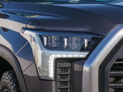 Used 2022 Toyota Tundra Limited image 4