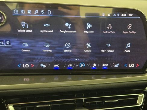 New 2026 Chevrolet Traverse LT w/ Midnight/Sport Edition FWD image 17