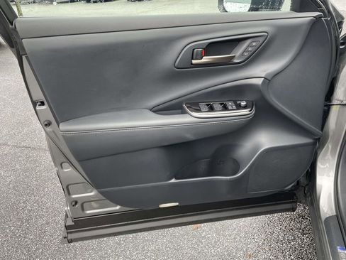 Used 2024 Toyota Crown Limited image 14