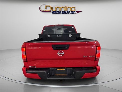 Used 2022 Nissan Frontier SV w/ Technology Package image 3