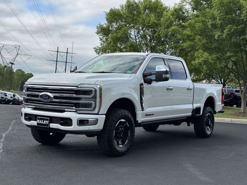 Used 2025 Ford F250 Platinum w/ Platinum Plus Package AWD/4WD image 27