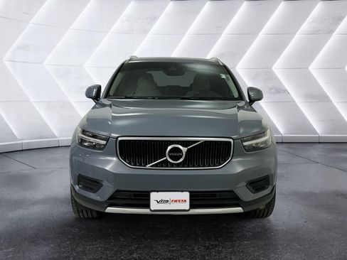 Used 2020 Volvo XC40 T5 Momentum AWD/4WD image 2