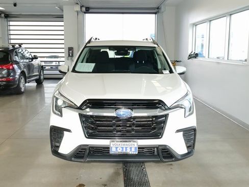 Used 2023 Subaru Ascent Premium w/ Convenience Package image 2