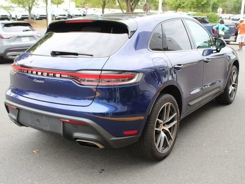 Used 2022 Porsche Macan image 2