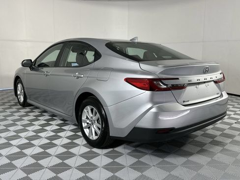 Used 2025 Toyota Camry LE FWD image 6