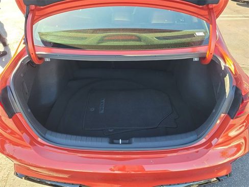 Used 2024 Kia Forte GT-Line image 9