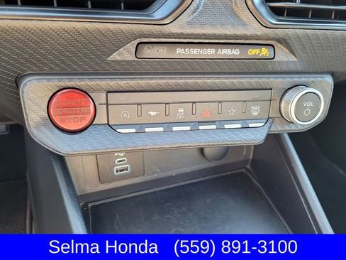 Used 2025 Ford Mustang Coupe image 18