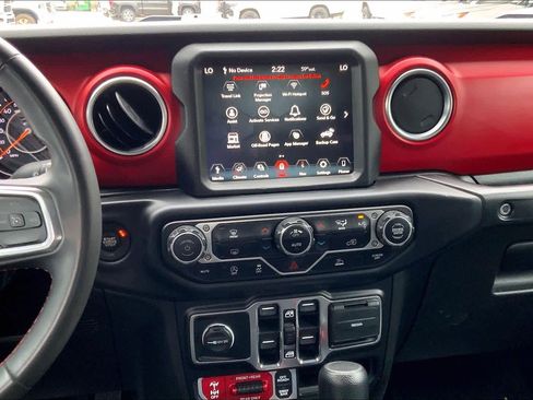 Used 2023 Jeep Wrangler Unlimited Rubicon AWD/4WD image 7