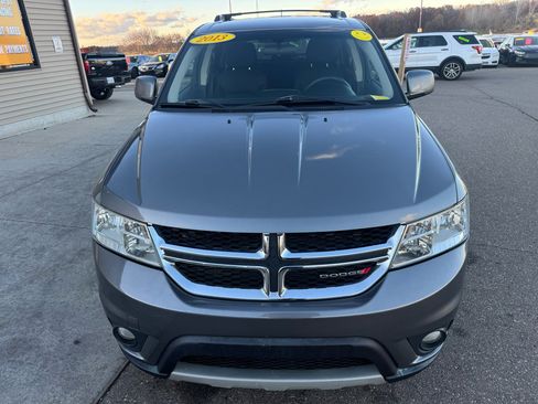Used 2013 Dodge Journey SXT image 2