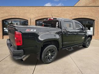Used 2016 Chevrolet Colorado Z71 w/ Z71 Midnight Edition AWD/4WD video 3