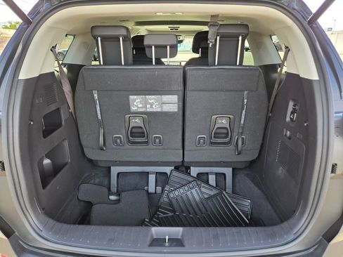 Used 2026 Kia Carnival SX Prestige FWD image 13