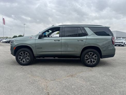 Used 2023 Chevrolet Tahoe Z71 w/ Luxury Package image 3